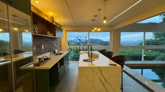 Casa com 4 Quartos à venda, 280m² no Badu, Niterói