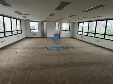 Sala Comercial para alugar, 226m² no Cambuí, Campinas