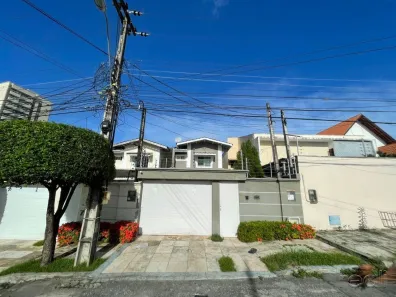 Casa com 4 Quartos à venda, 173m² no Engenheiro Luciano Cavalcante, Fortaleza