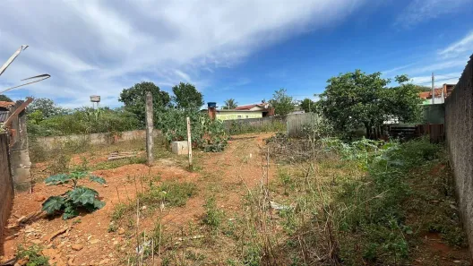 Lote/Terreno à venda, 600m² no Boa Vista, Anápolis