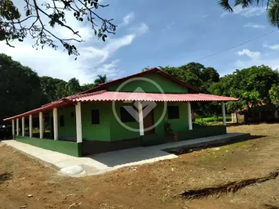 Fazenda/Sítio com 4 Quartos à venda, 120m² no Jussara, Jussara