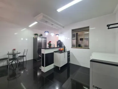Casa com 5 Quartos à venda, 140m² no Santa Luzia, Juiz de Fora