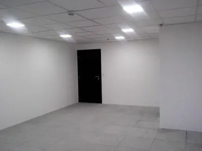 Sala Comercial à venda, 42m² no Chácara Itaim, São Paulo