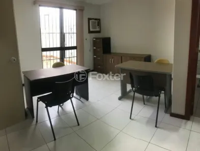 Sala Comercial à venda, 26m² no Passo da Areia, Porto Alegre