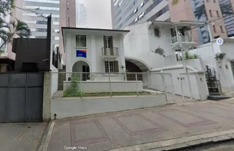 Prédio Comercial com 6 Quartos à venda, 300m² no Cerqueira César, São Paulo