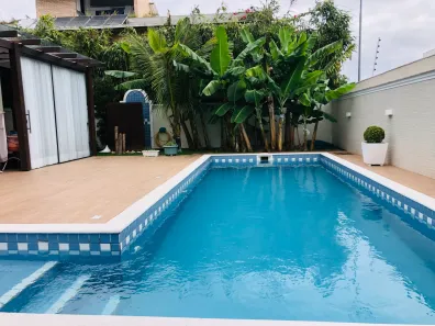 Casa com 4 Quartos para alugar, 10m² no Jurerê Internacional, Florianópolis