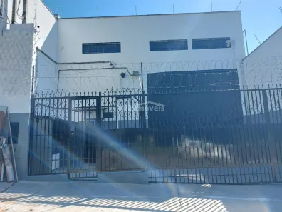 Galpão/Depósito/Armazém para venda ou aluguel, 435m² no Jardim do Trevo, Campinas
