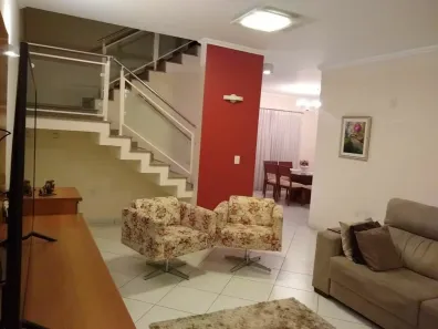 Casa com 3 Quartos à venda, 220m² no Jardim Maria Augusta, Taubaté