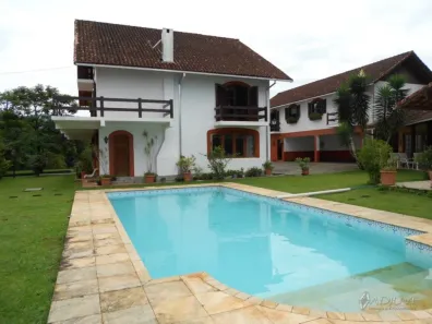 Casa com 4 Quartos à venda, 1000m² no Quitandinha, Petrópolis