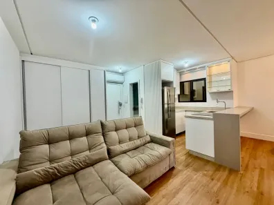 Apartamento com 1 Quarto para alugar, 52m² no Córrego Grande, Florianópolis