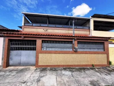 Casa com 3 Quartos à venda, 200m² no Senador Camará, Rio de Janeiro