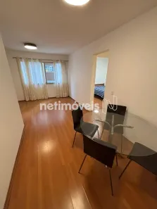 Apartamento com 3 Quartos para alugar, 80m² no Moema, São Paulo