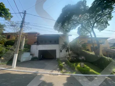 Casa de Condomínio com 3 Quartos para alugar, 322m² no Alphaville, Santana de Parnaíba