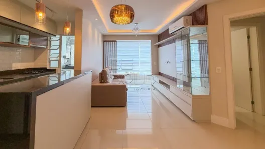 Apartamento com 2 Quartos à venda, 75m² no Balneário, Florianópolis