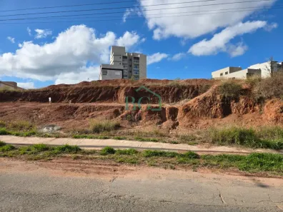 Lote/Terreno à venda, 330m² no Jardim Doutor Ottoni, Poços de Caldas