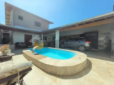 Sobrado com 4 Quartos à venda, 272m² no Poiares, Caraguatatuba