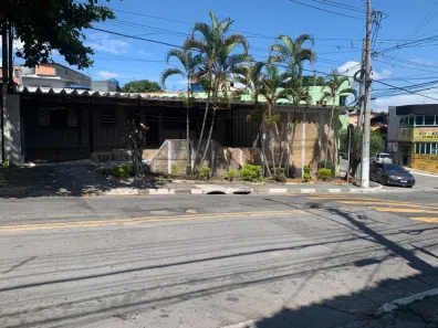 Casa com 3 Quartos à venda, 269m² no Jardim Presidente Dutra, Guarulhos