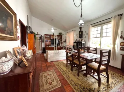 Casa com 4 Quartos à venda, 232m² no Itacorubi, Florianópolis