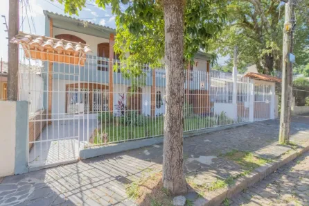 Casa com 4 Quartos à venda, 428m² no Nonoai, Porto Alegre