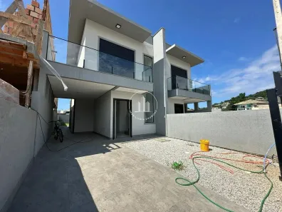 Casa com 3 Quartos à venda, 130m² no Ipiranga, São José