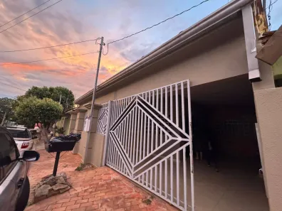 Casa com 3 Quartos à venda, 200m² no Morada da Serra, Cuiabá