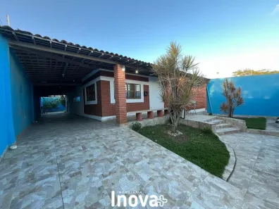 Casa com 3 Quartos à venda, 200m² no Luiz Gonzaga, Caruaru