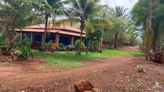 Fazenda/Sítio com 3 Quartos à venda, 180m² no , Indiaporã
