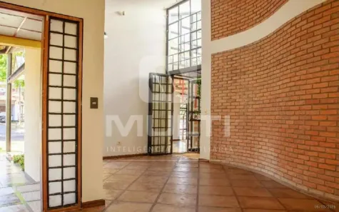 Casa com 4 Quartos para alugar, 212m² no Jardim Karaíba, Uberlândia