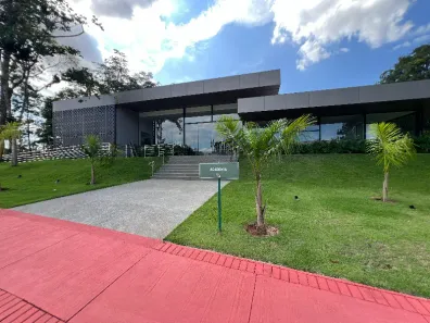 Lote/Terreno à venda, 408m² no Jardins França, Goiânia