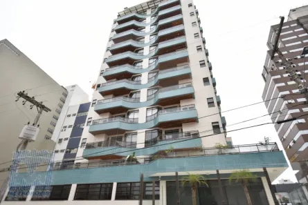Apartamento com 3 Quartos para alugar, 104m² no Centro, Florianópolis