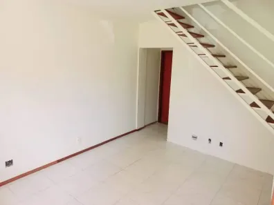 Casa com 2 Quartos à venda, 68m² no Vila Nova, Nova Iguaçu