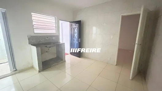 Casa com 1 Quarto para alugar, 40m² no Olímpico, São Caetano do Sul