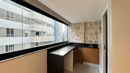 Apartamento com 2 Quartos para alugar, 68m² no Alphaville I, Salvador