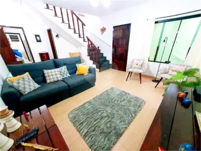 Sobrado com 3 Quartos à venda, 134m² no Jardim Piqueroby, São Paulo