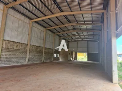 Galpão/Depósito/Armazém para alugar, 520m² no Distrito Industrial, Uberlândia