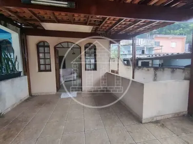 Sobrado com 3 Quartos à venda, 142m² no Interlagos, São Paulo