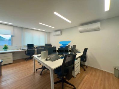 Sala Comercial à venda, 35m² no Pitangueiras, Guarujá