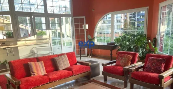 Casa de Condomínio com 4 Quartos à venda, 361m² no Jardim Vitória Régia, São Paulo