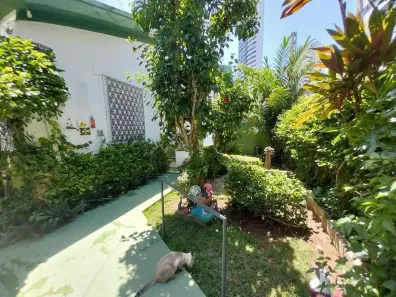 Casa com 4 Quartos à venda, 415m² no Casa Amarela, Recife