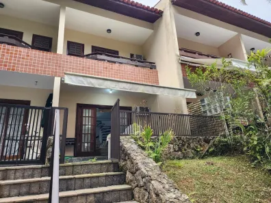 Casa de Condomínio com 2 Quartos à venda, 88m² no Enseada, Guarujá