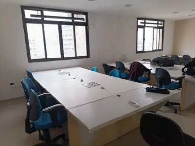 Ponto Comercial para alugar, 140m² no República, São Paulo