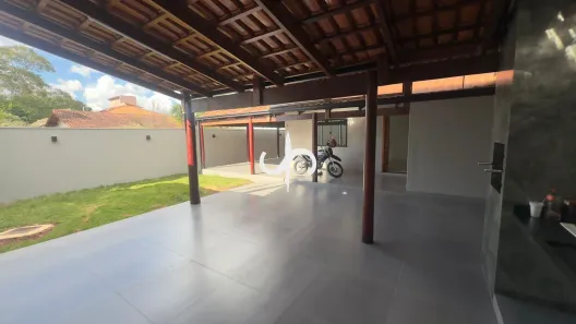Casa com 3 Quartos à venda, 240m² no Anápolis City, Anápolis