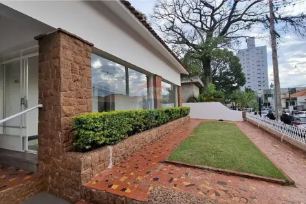 Sala Comercial para alugar, 258m² no Centro, Botucatu