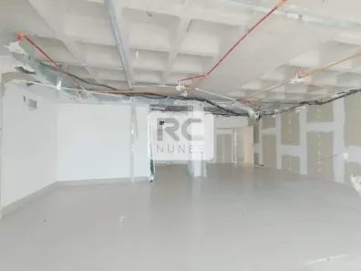 Sala Comercial para alugar, 116m² no Santa Efigênia, Belo Horizonte