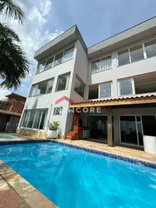 Casa de Condomínio com 3 Quartos à venda, 420m² no , Pardinho