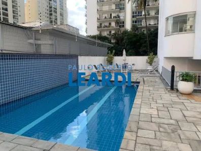 Apartamento com 3 Quartos para venda ou aluguel, 144m² no Indianópolis, São Paulo