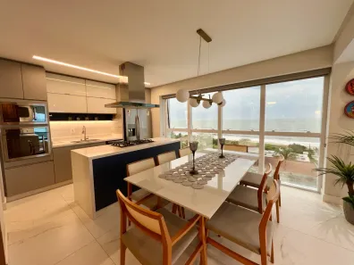 Apartamento com 3 Quartos para alugar, 130m² no Itacolomi, Balneário Piçarras
