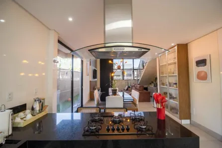 Sobrado com 5 Quartos à venda, 200m² no Jardins Bolonha, Senador Canedo