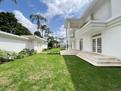 Imóvel Comercial com 4 Quartos para alugar, 850m² no Belvedere, Belo Horizonte