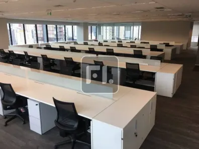Sala Comercial para alugar, 1400m² no Vila Olímpia, São Paulo